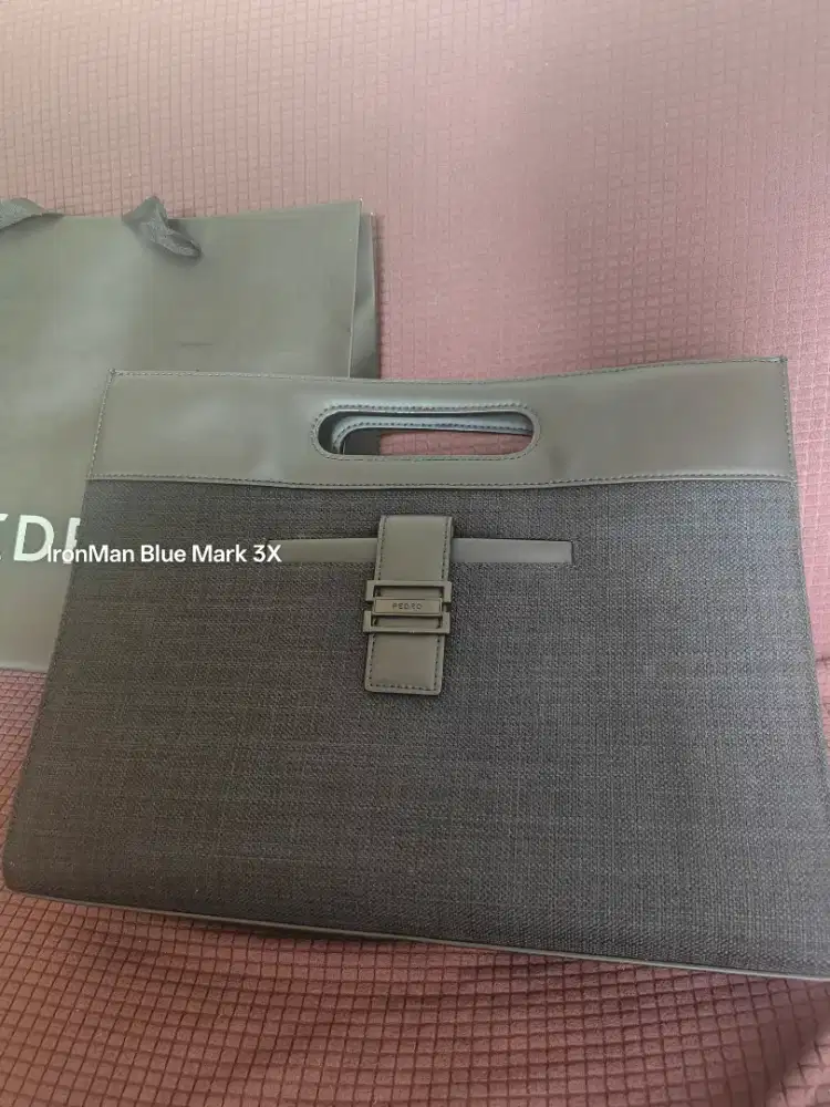 PEDRO Mount Tote Bag Black Original Store Tas Jinjing Unisex