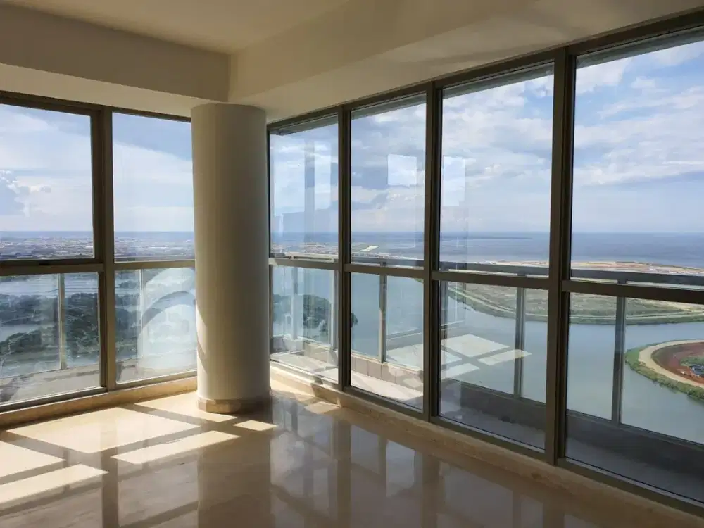 Gold Coast Pik Apartemen luas 135m, big balcony, murah BU