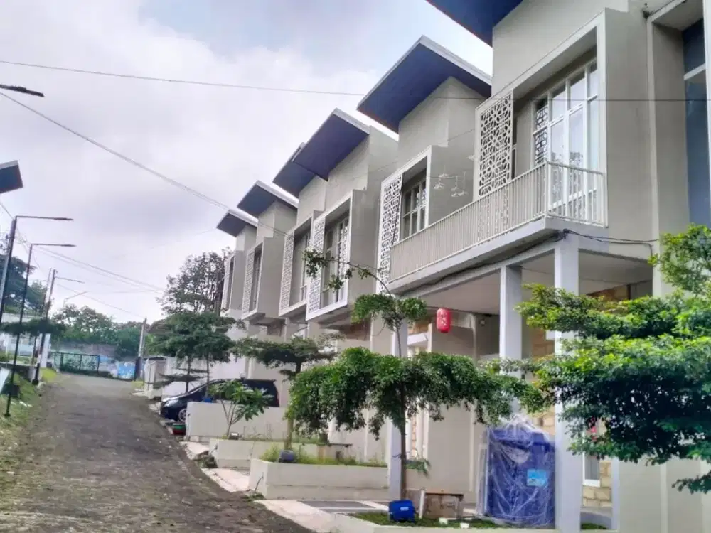 845 Juta Villa Inden Bangun Batu Dijual