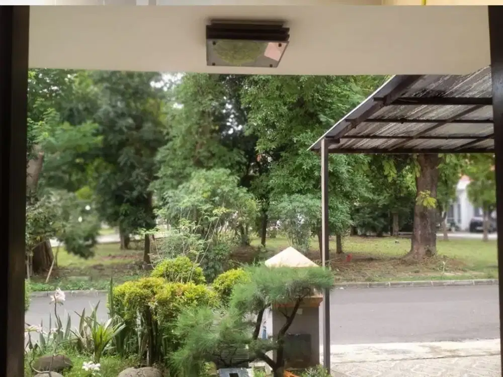 Jual Cepat! Rumah Mewah Siap Huni DI Metland Menteng 2 Lantai Dekat Mall & Bebas Banjir