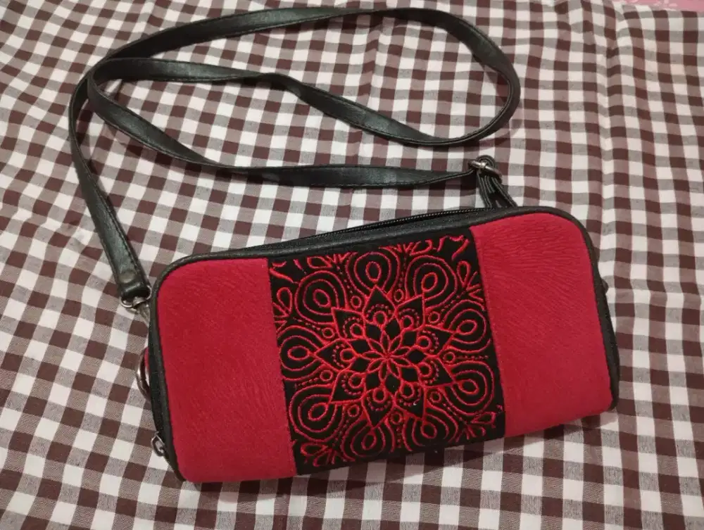 Dompet etnik wanita