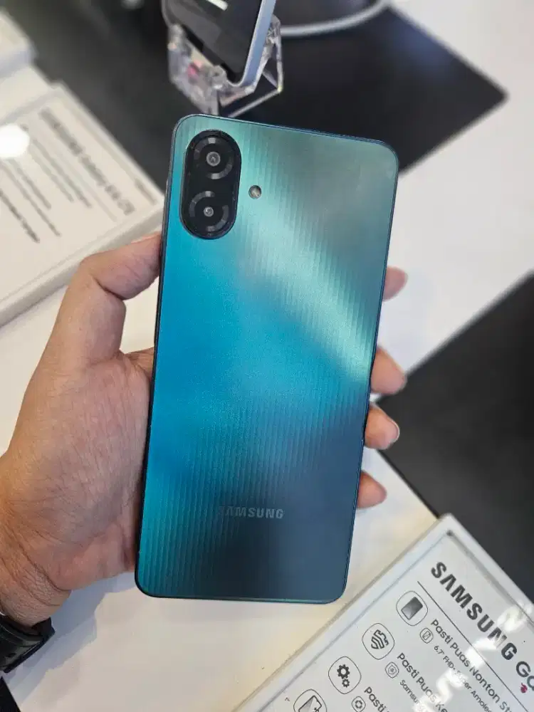 SAMSUNG GALAXY A07 4/64 - GARANSI RESMI
