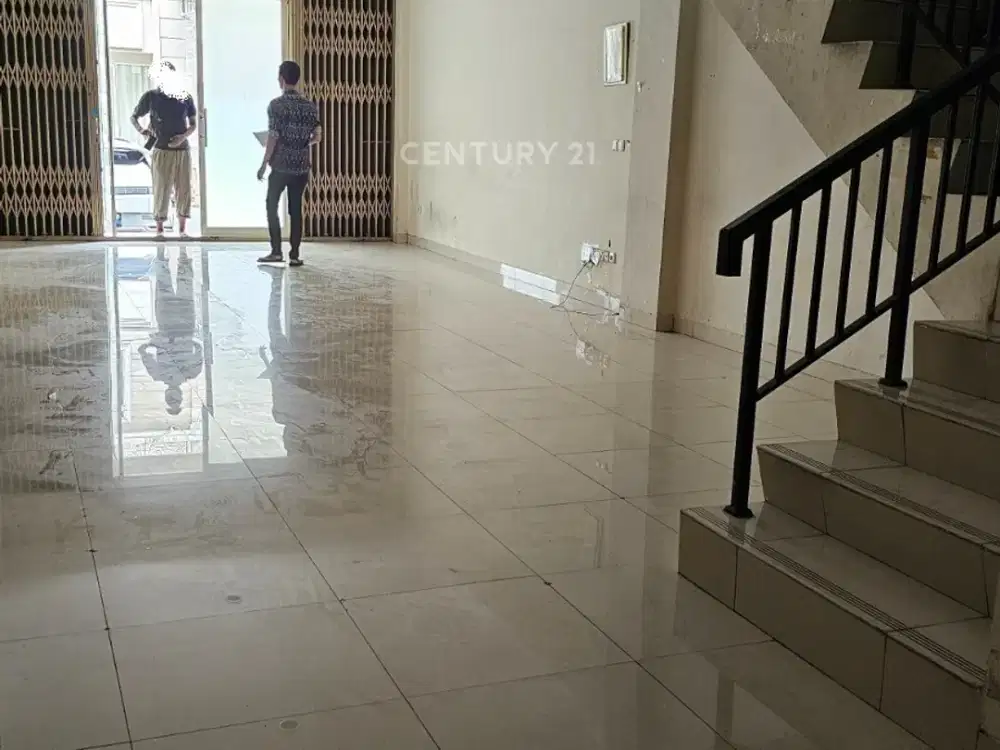 Ruko Ekslusif 4 Lantai Siap Usaha Di CBD Green Lake City Cipondoh