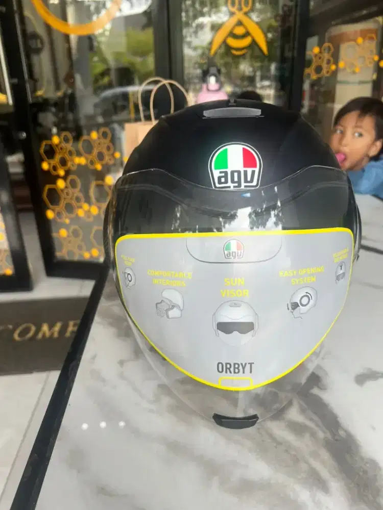 Dijual helm agv orbyt