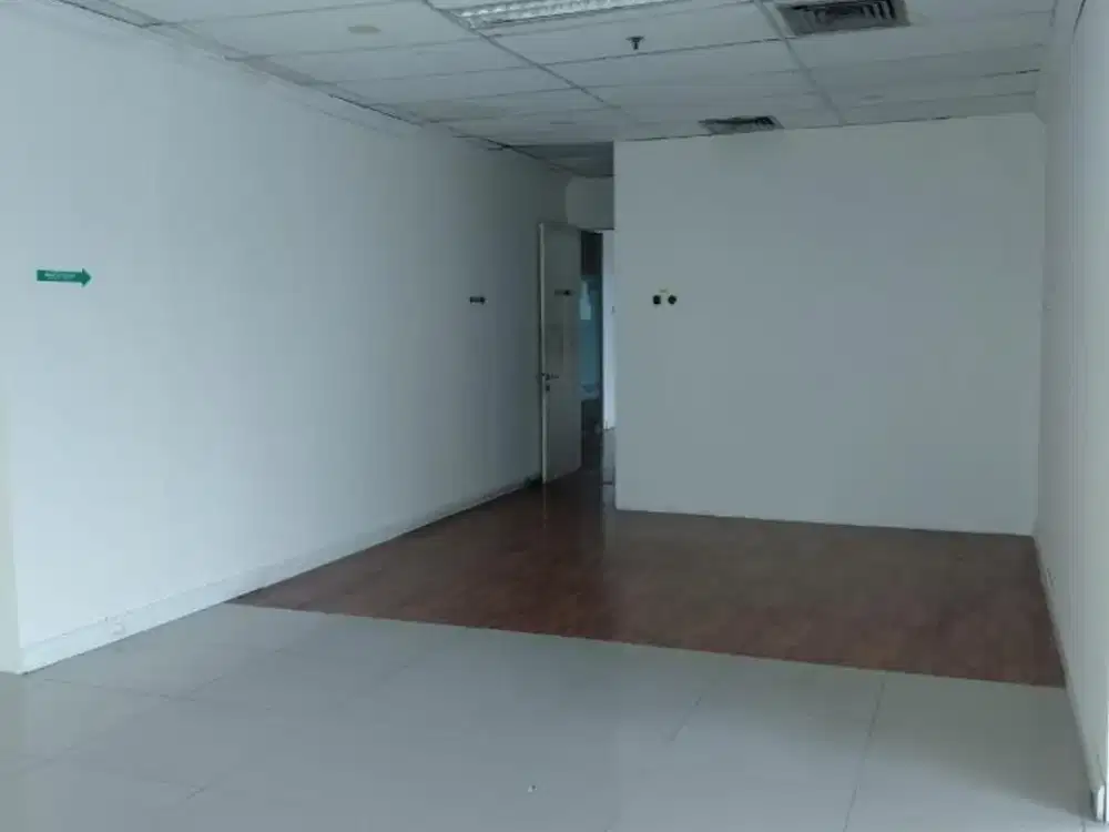 SEWA RUANG KANTOR MENARA SALEMBA