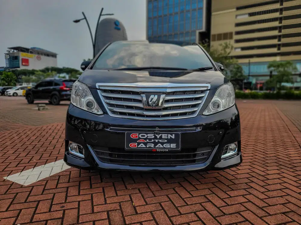 Toyota Alphard 2013 Bensin