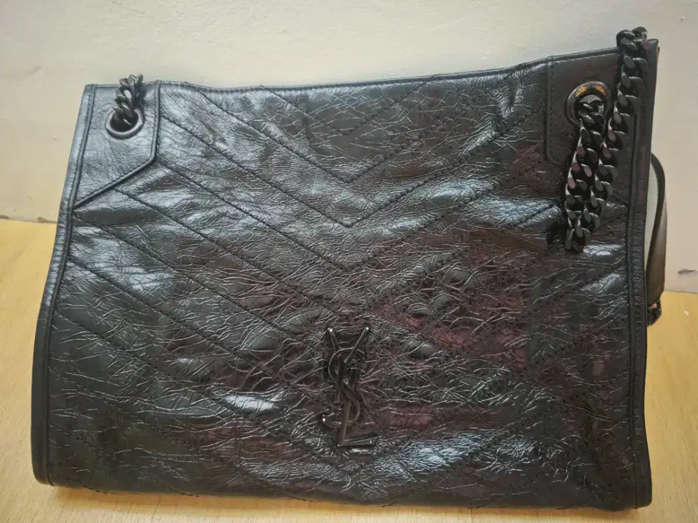 Tote YSL St Laurent Ball Thrifting