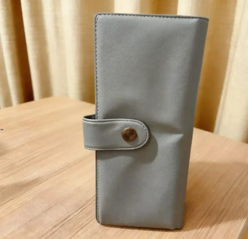 Dompet Sekat Plastik