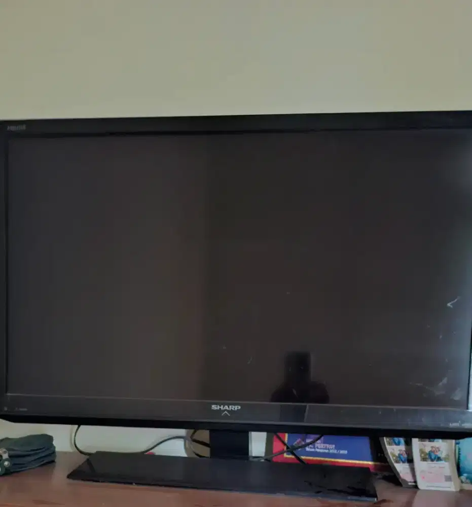 Tv LED merk Sharp 32 inch