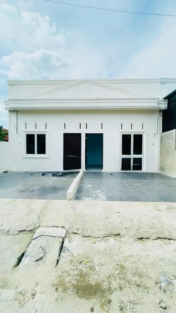 RUMAH SIAP HUNI 300 JUTAAN DI BRAYAN