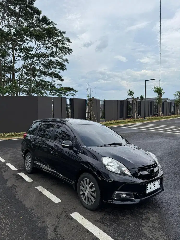 Honda Mobilio 2015 Bensin