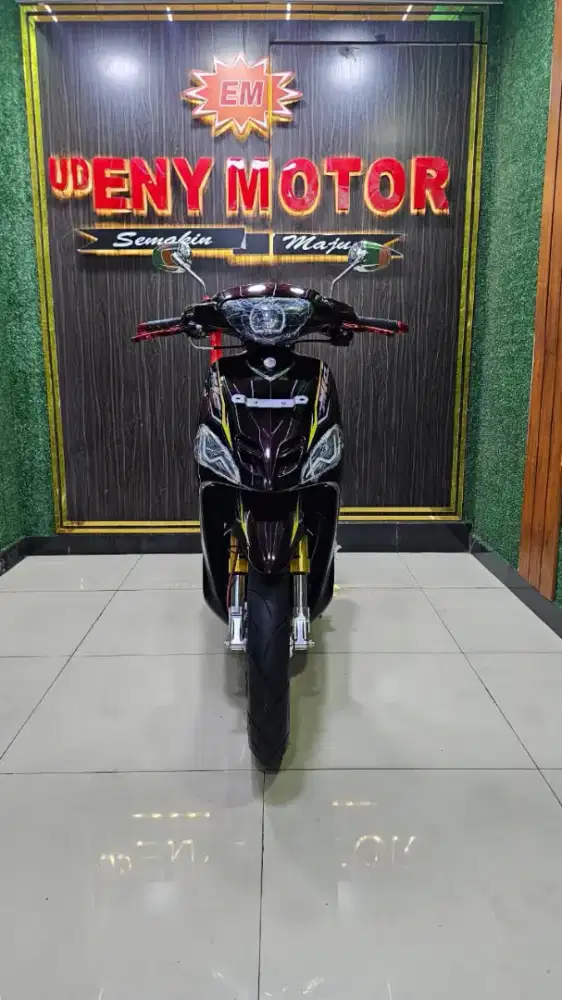 UD ENY MOTOR- YAMAHA MIO 5TL MODIF 2004