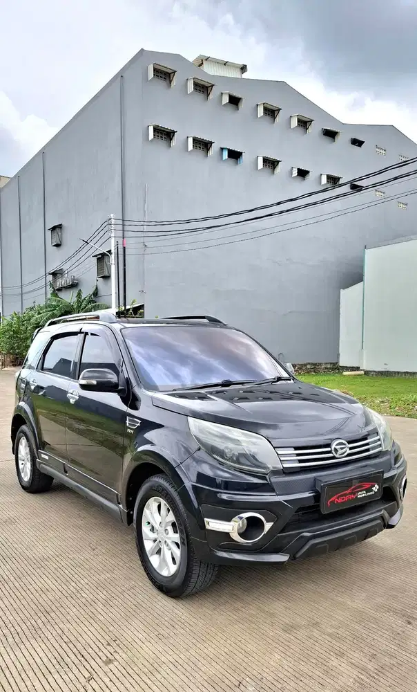 Daihatsu Terios R Adventure matic bekas murah 2015