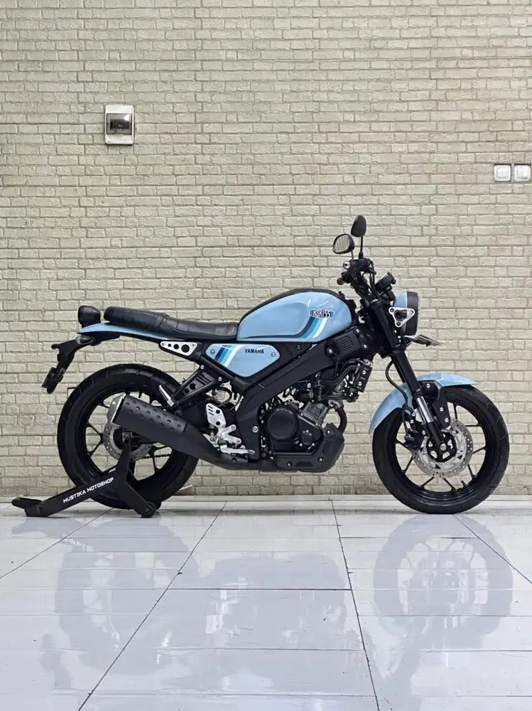 RETRO BIKE‼️ Yamaha XSR 155 2023 Blue Light Favorit - Mustika Motoshop