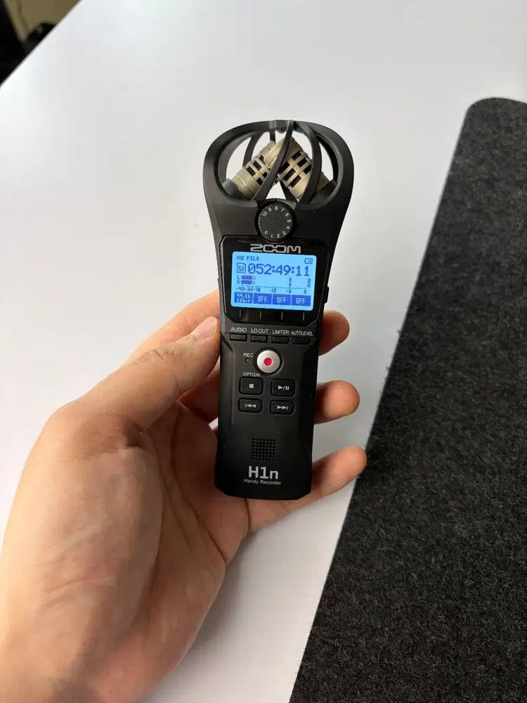 ZOOM H1N Handy Recorder Perekam Suara Professional