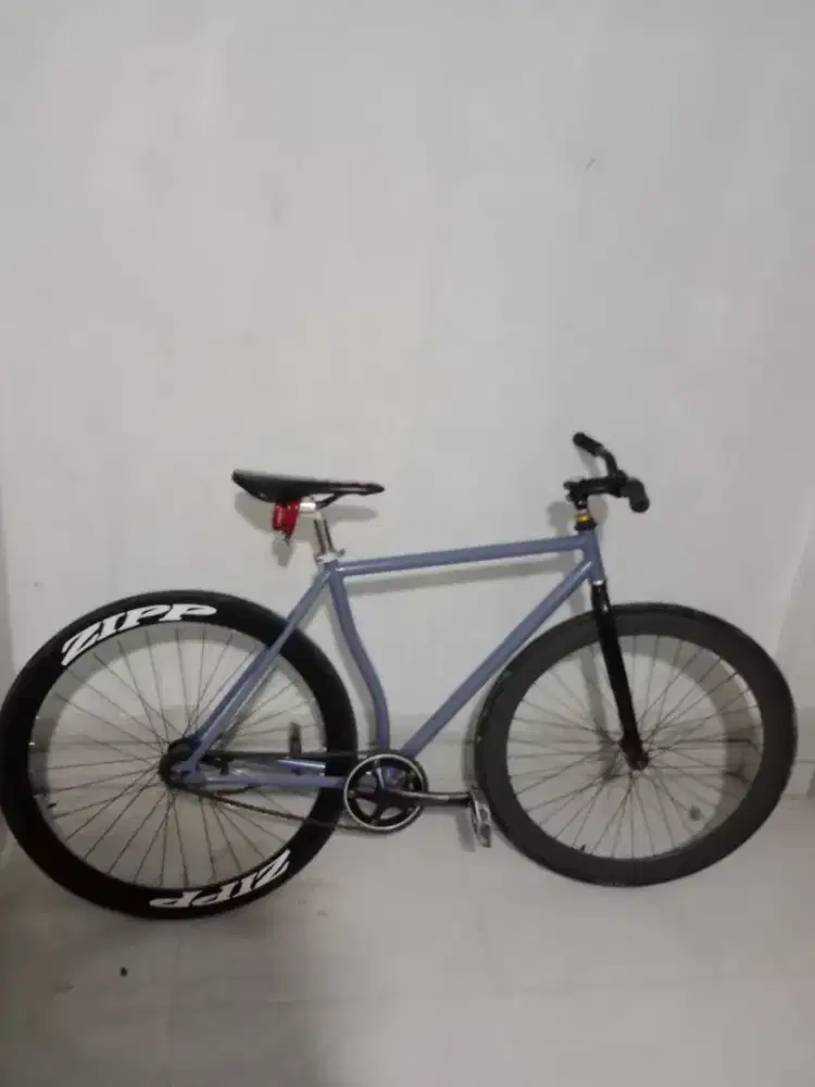 Sepeda Fixie bekas