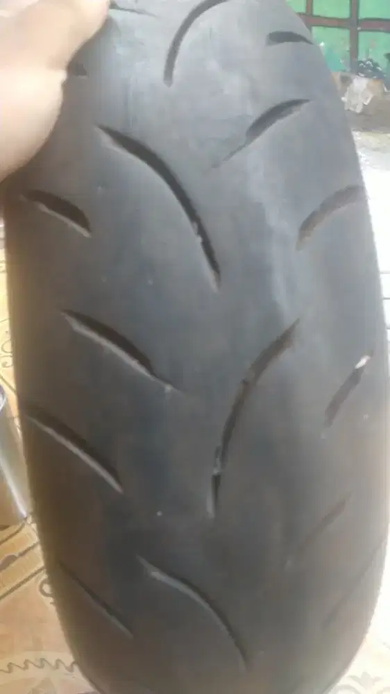 Ban bekas maxxis covtra S98 140/70-14