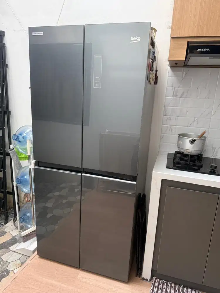 KULKAS 4 PINTU BEKO MULUS