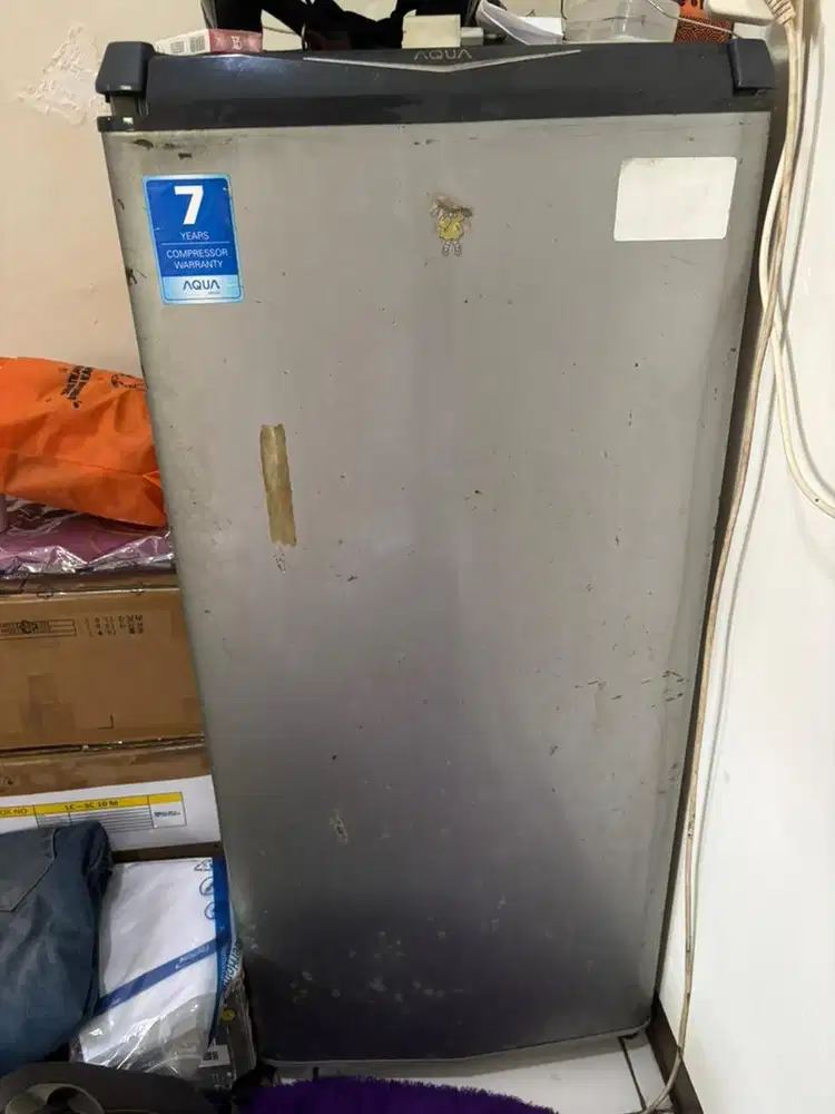 Kulkas 1 pintu merk aqua