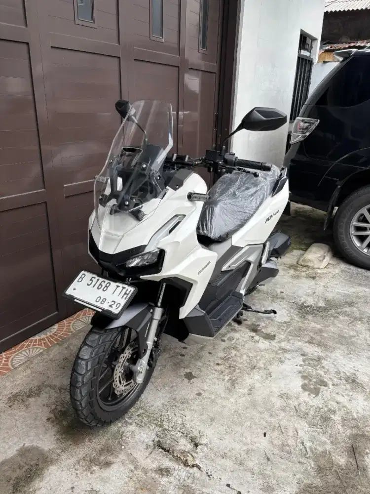 HONDA ADV 160 TAHUN 2024