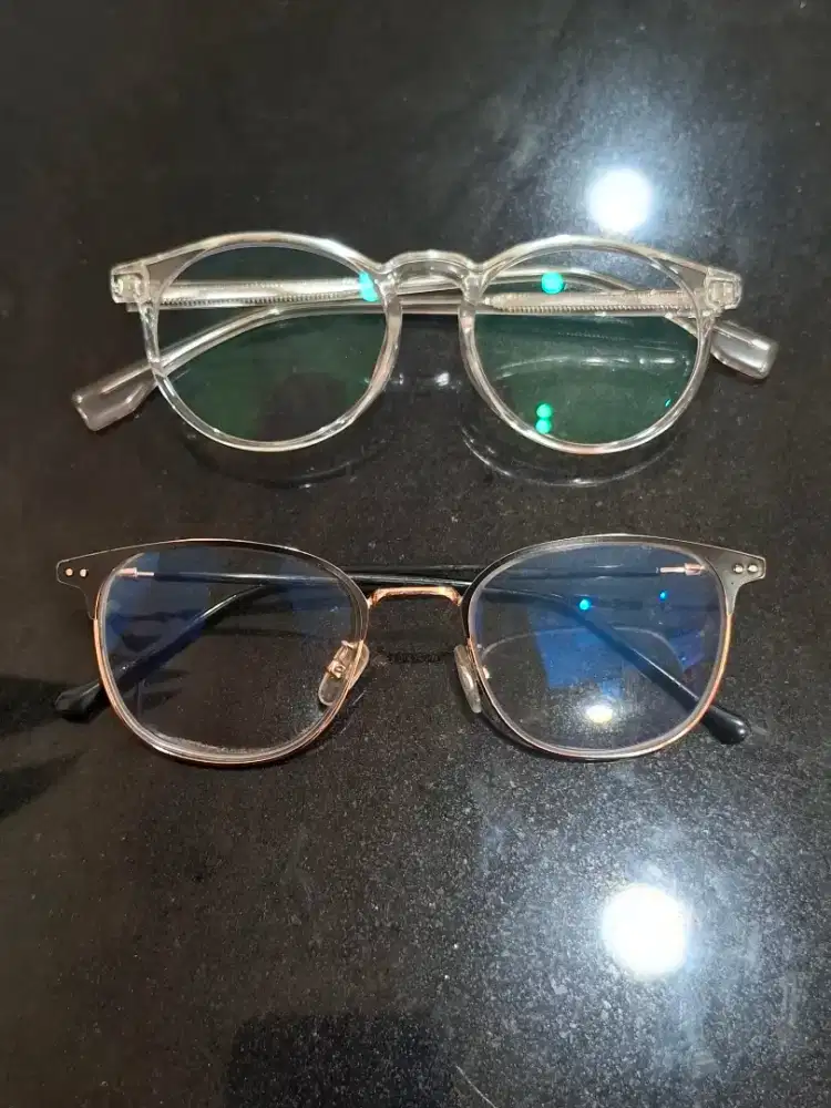 kacamata minus wanita