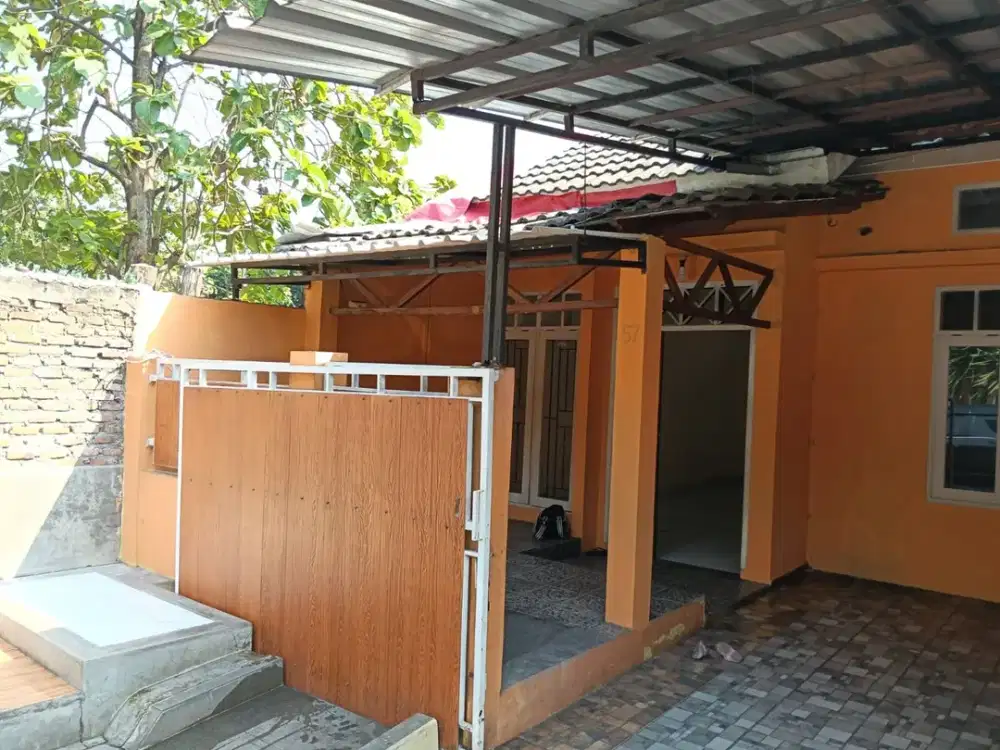Dijual Rumah di Cluster kenari, Pinang Tangerang