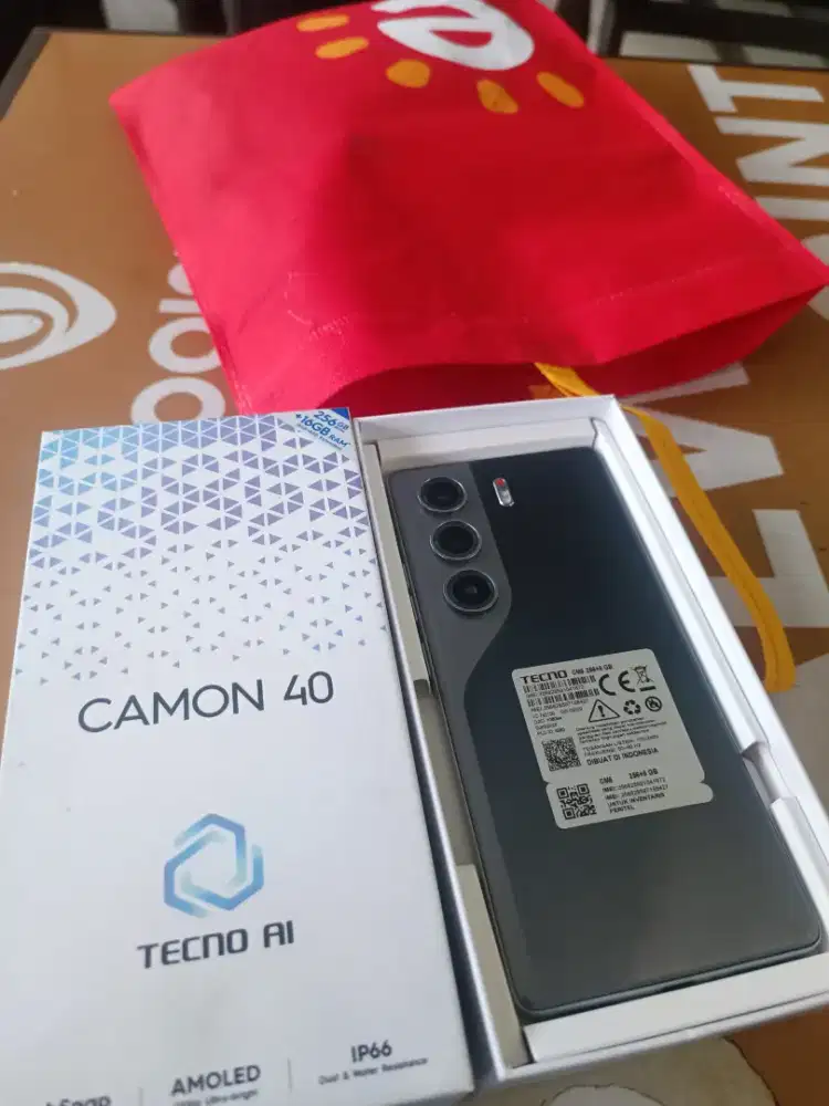 Tecno common 40 8/256GB