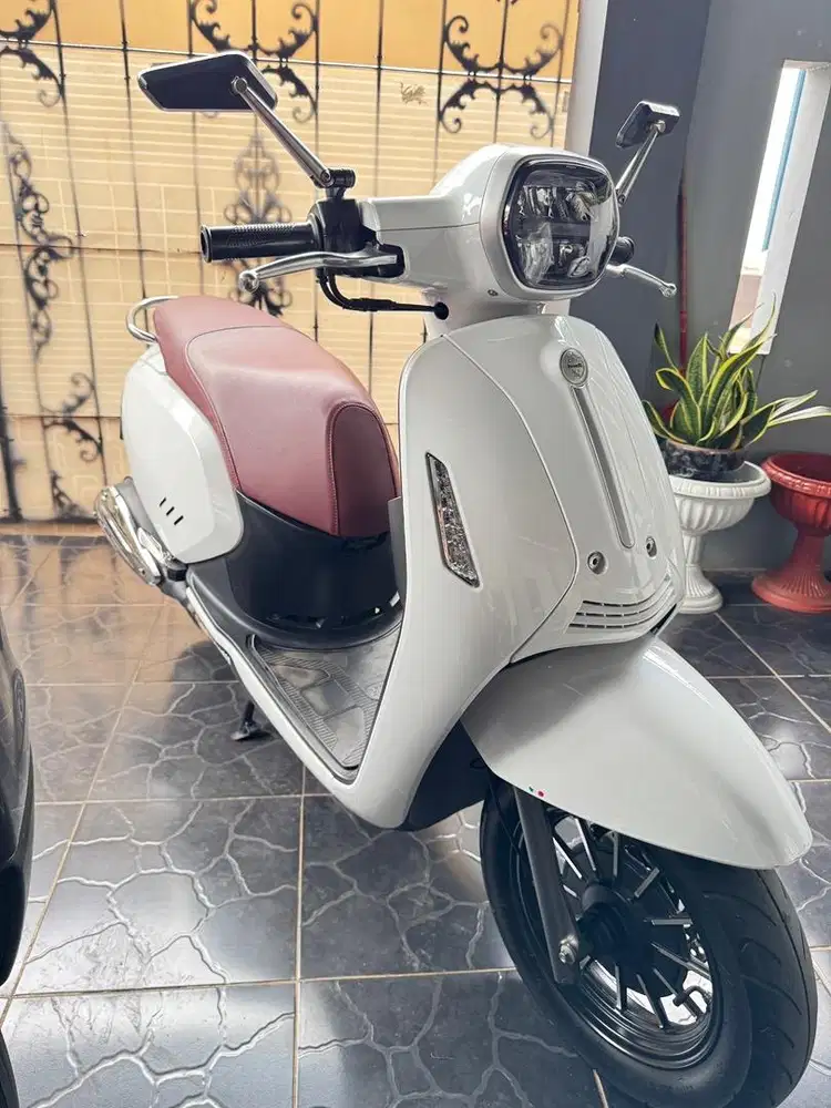 Benelli panarea 125