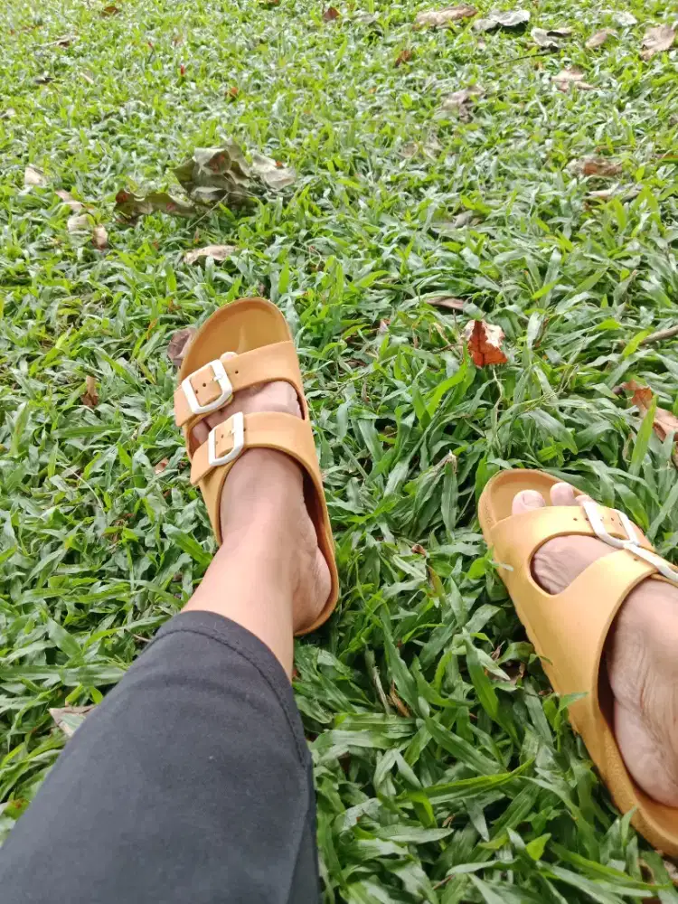 Cari kerjaan momong anak/ art