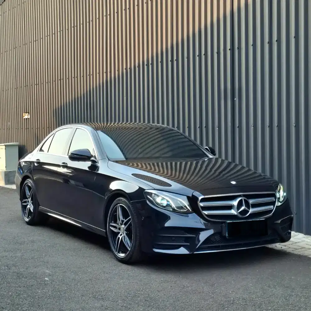 Mercedes-Benz E300 AMG Line 2017