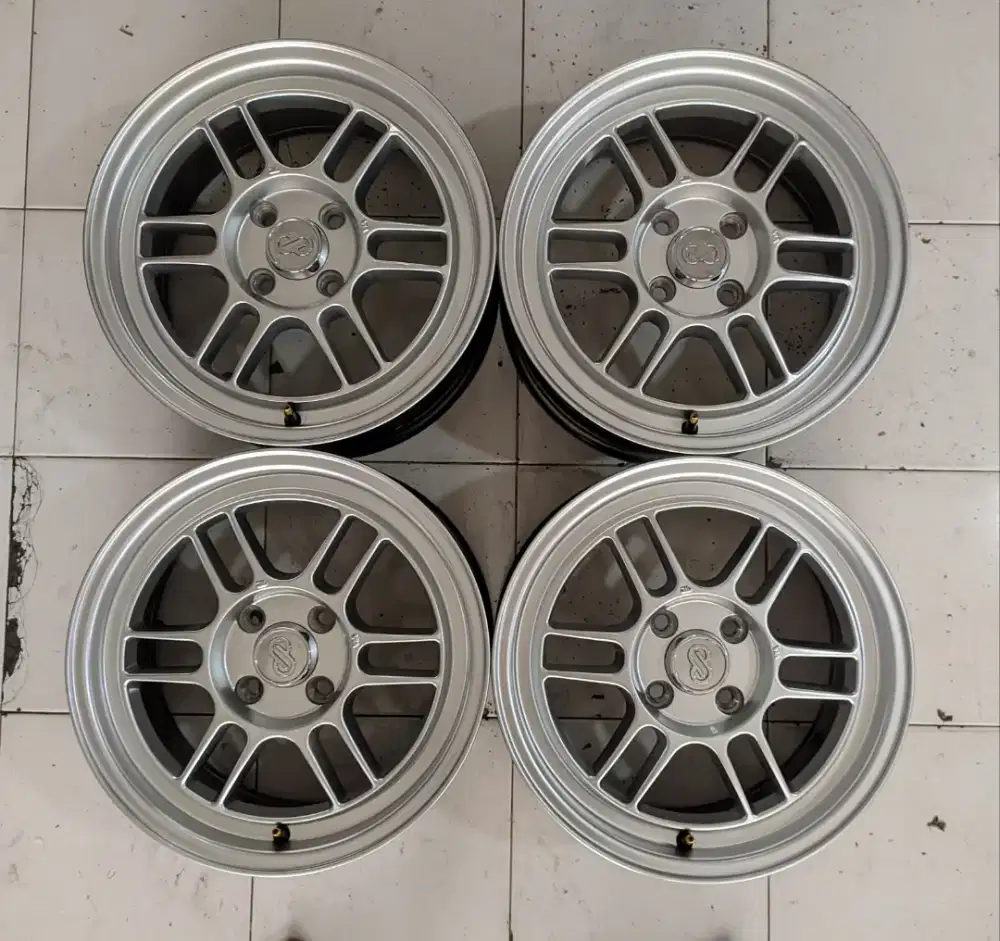 R15 Enkei Rpf1 Face2 L6,5 et42 Bye yusta Thailand