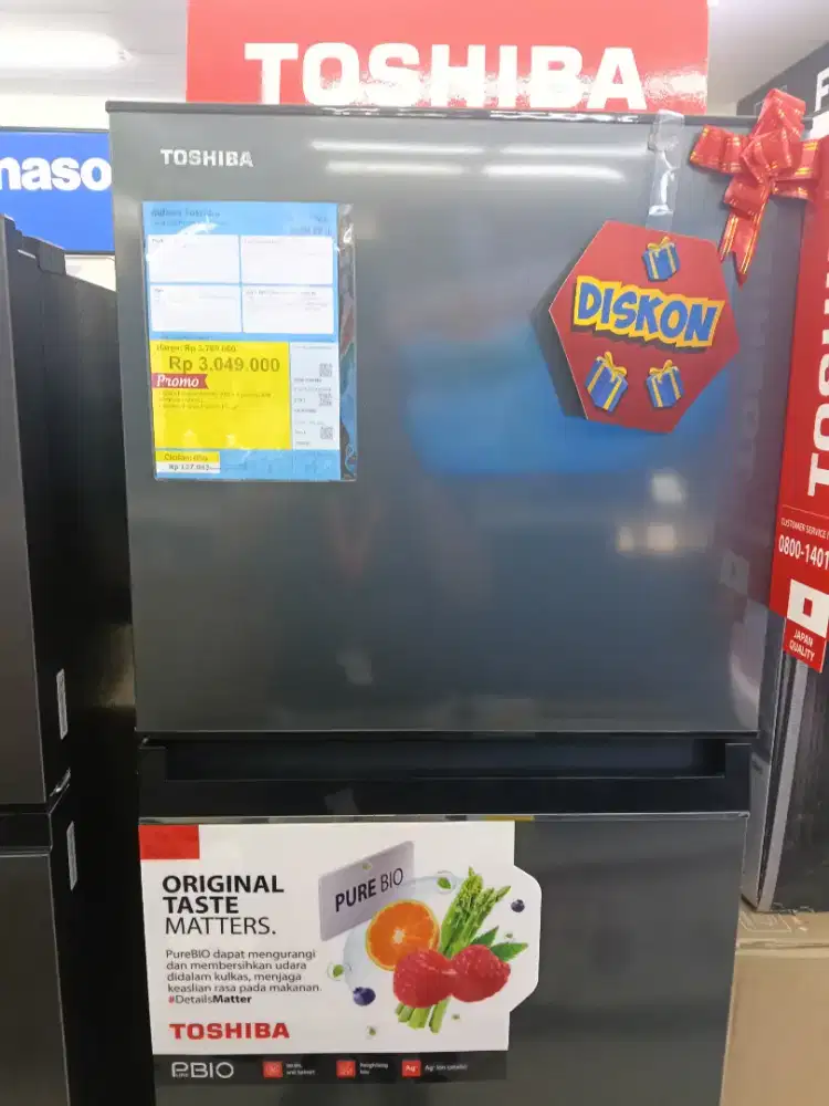 KULKAS TOSHIBA 233L 80watt