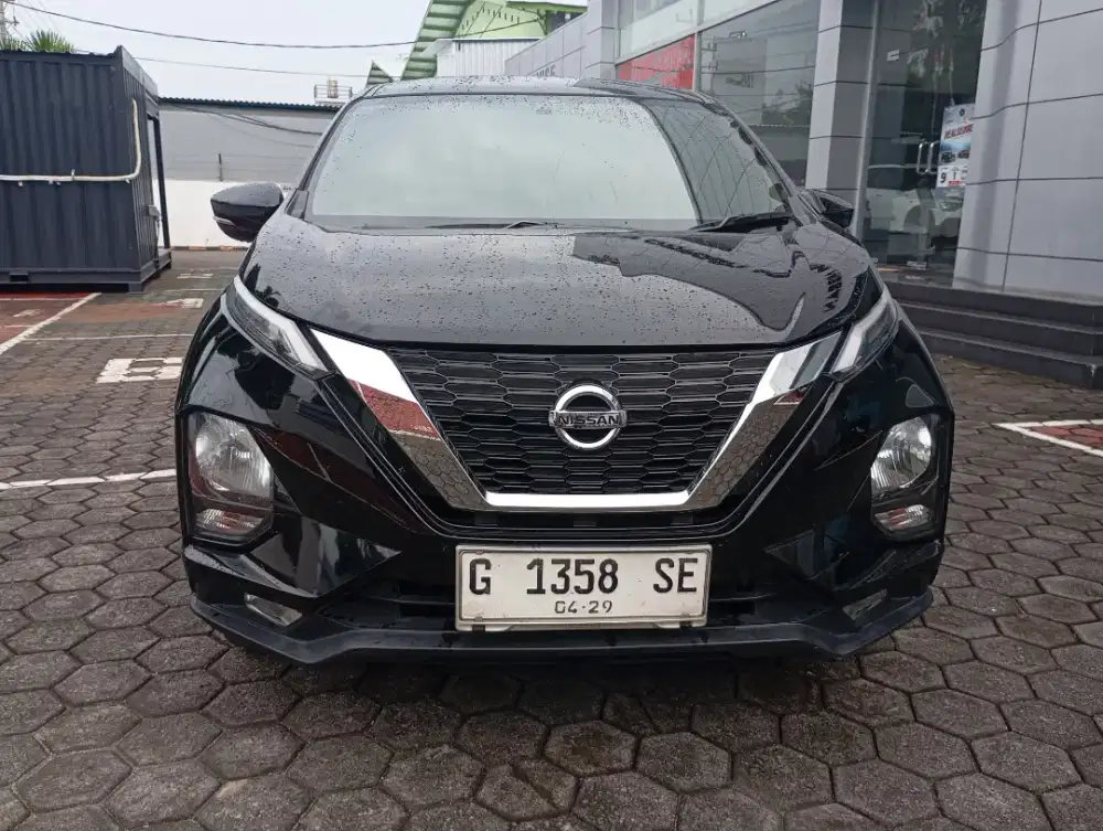 Nissan Livina 1.5 VE Automatic thn 2019