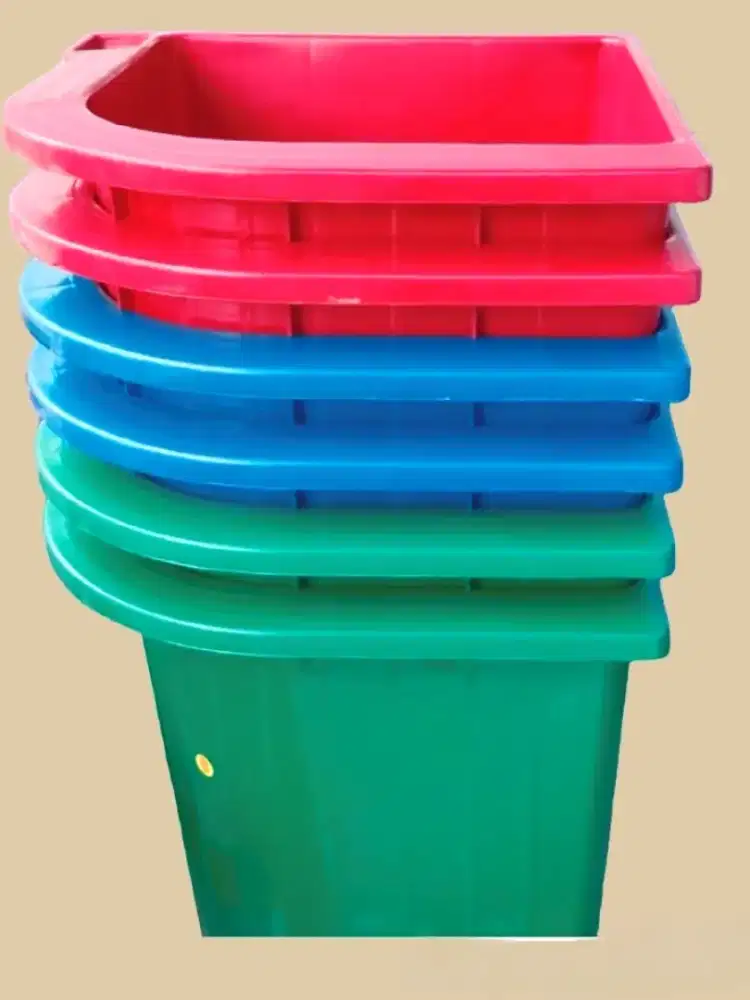 Bak air mandi uk. Besar dan kecil