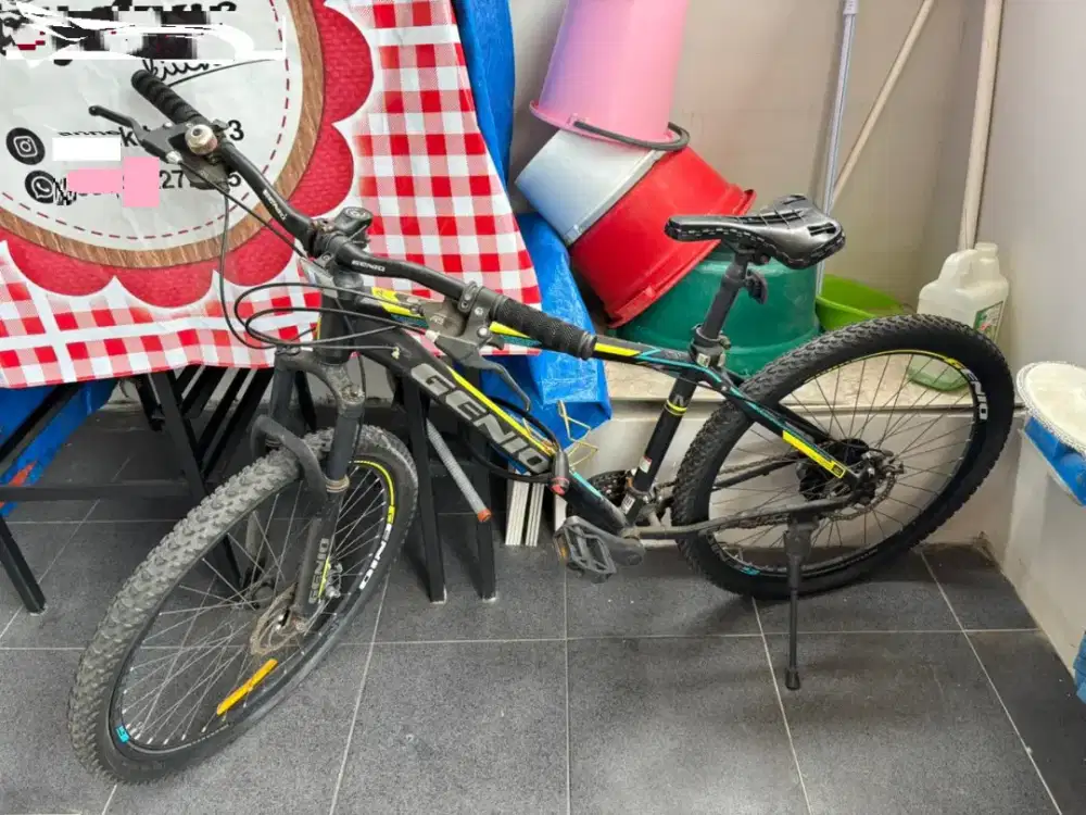 Di jual Sepeda Gunung Genio M572
