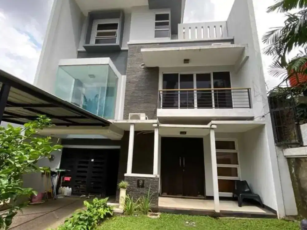 RUMAH DALAM TOWN HOUSE PRIVATE POOL JUAL MURAH DI PONDOK LABU DEKATMRT
