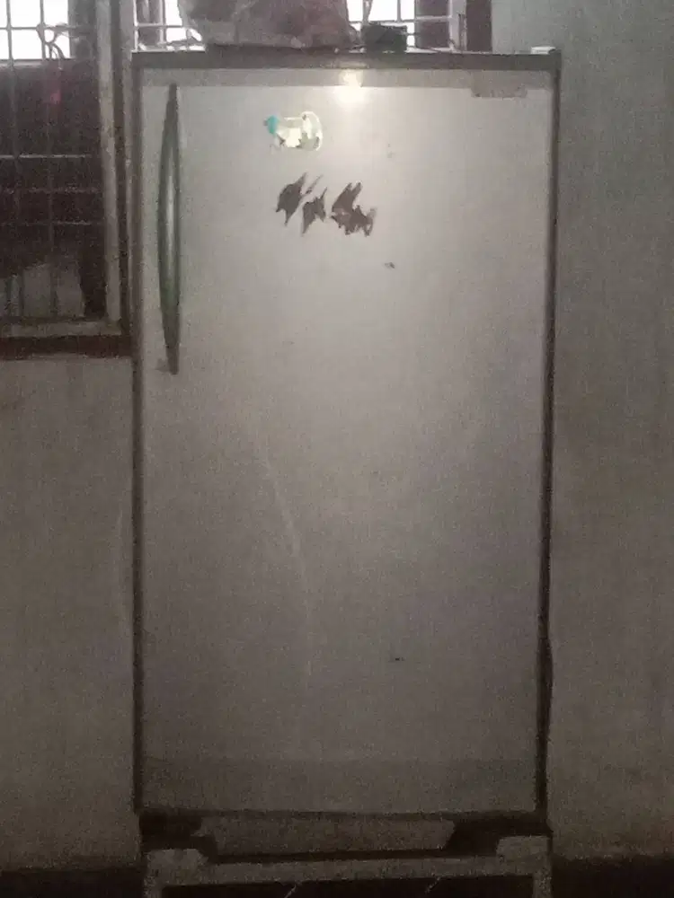 Kondisi rusak bocor alat pendingin