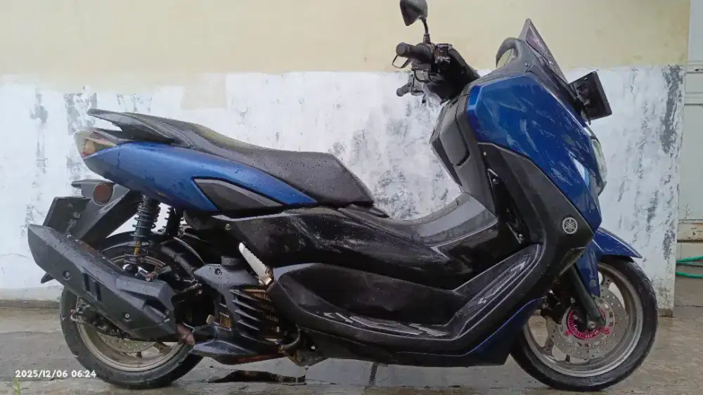 New nmax conected 2022