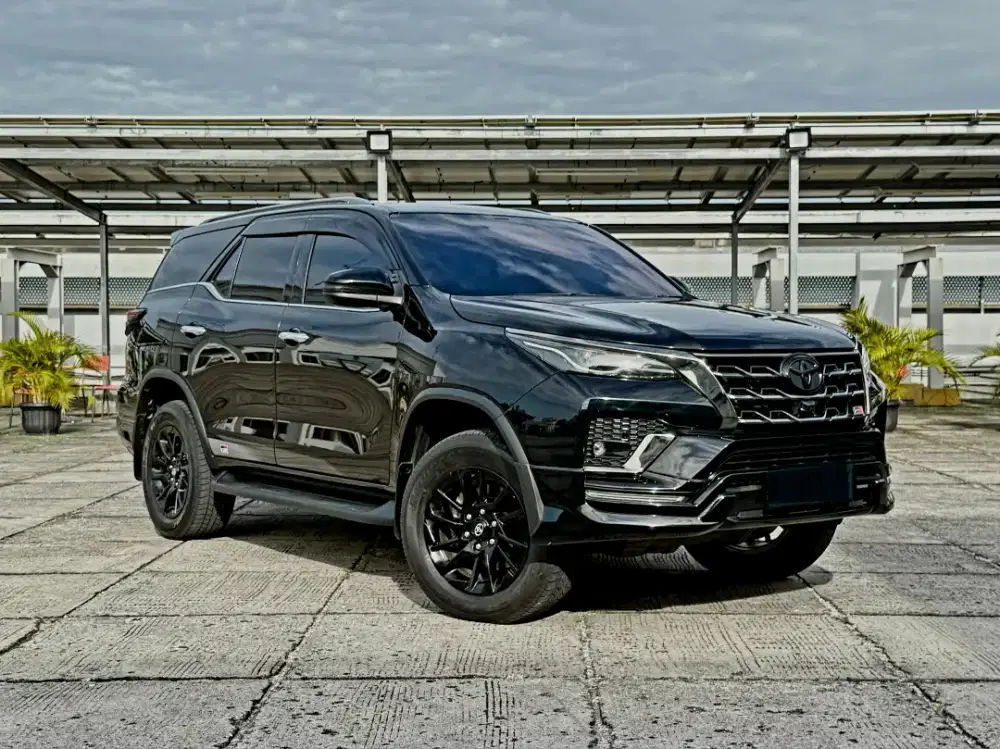 Toyota Fortuner VRZ GR Sport 2.8 2023