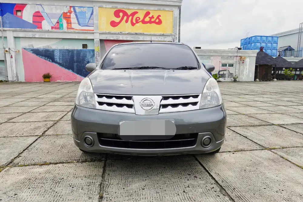 Nissan Livina 2010 Matic Mobil Istimewa KM 34rb Asli Barang Simpanan