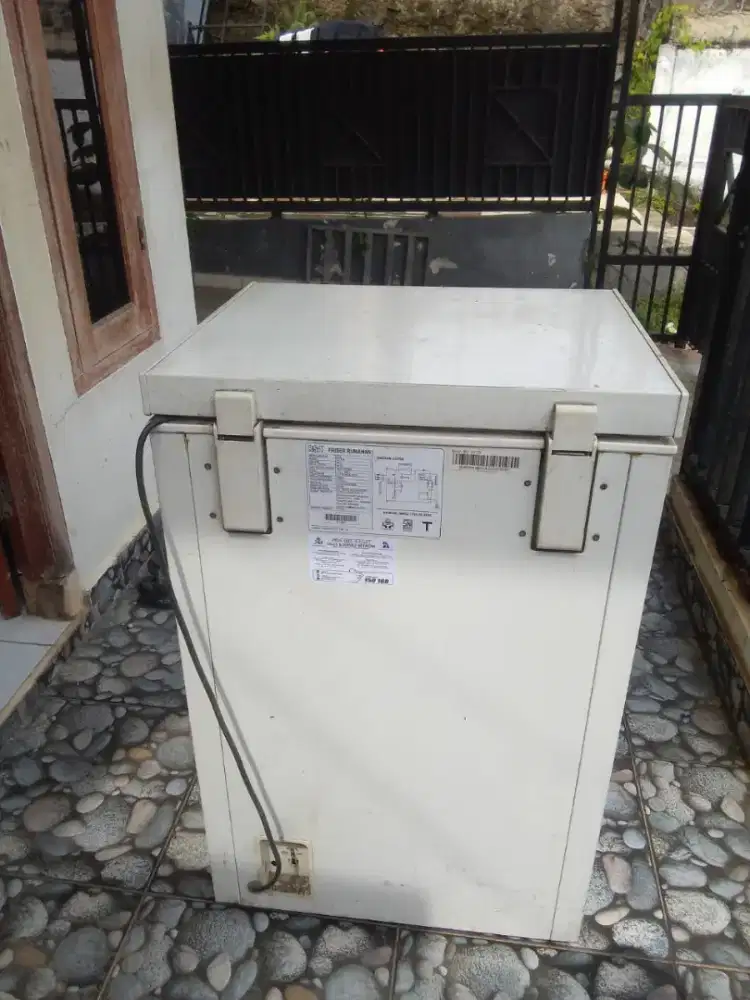 Dijual freezer RSA Seperti Di Foto