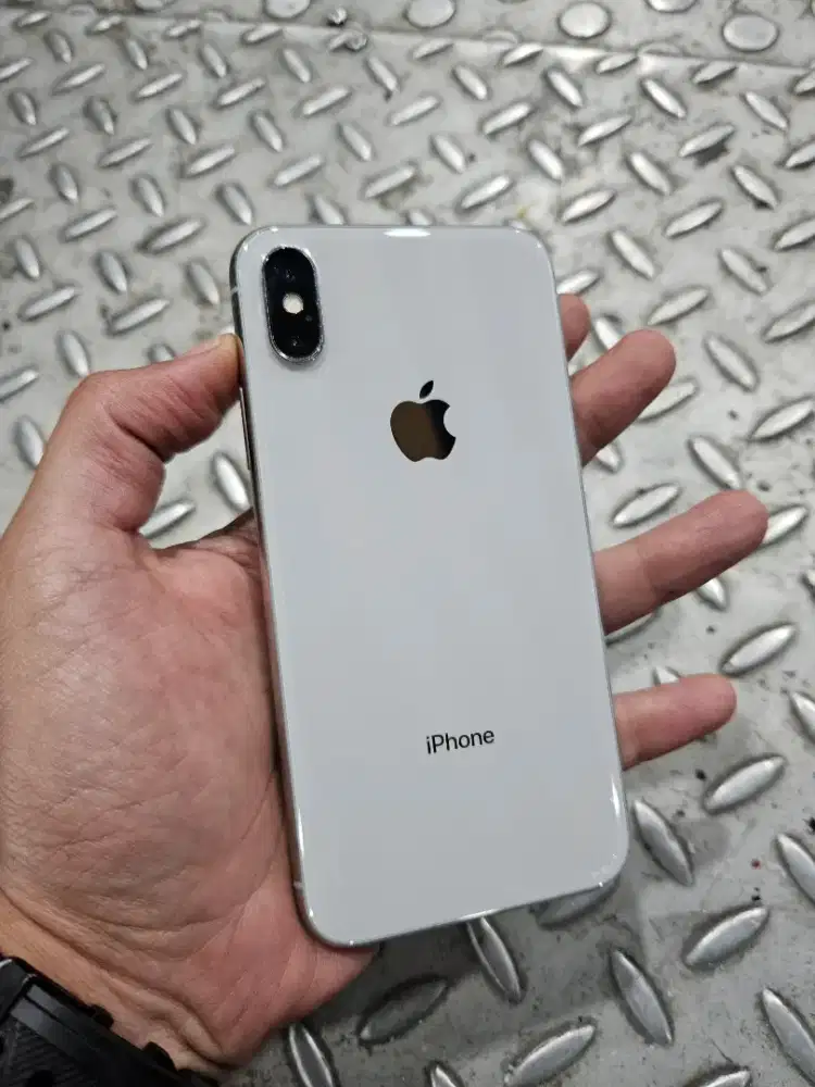 Iphone x 256gb ibox resmi se Indonesia