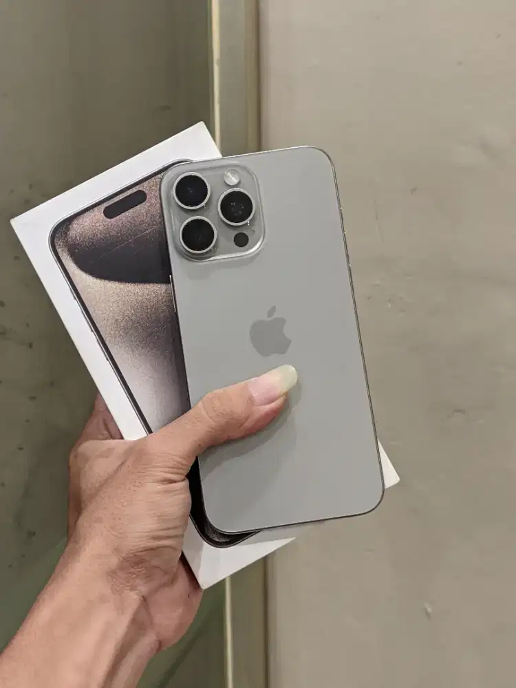 15 Pro Max 512 GB iBox Mulus