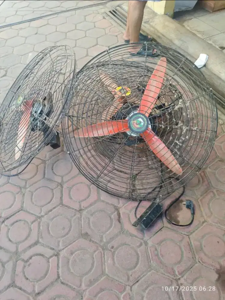 Dijual kipas besar utk kandang ayam