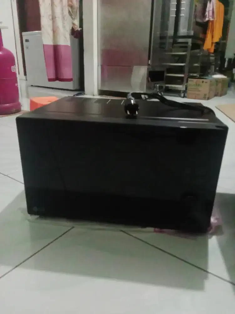 Microwave LG MH6565DIS