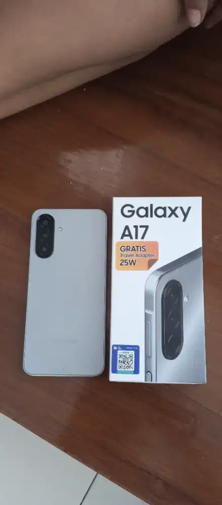 Samsung A17 8/128GB Mulus Fullset! Bekas Rasa Baru - Garansi On!