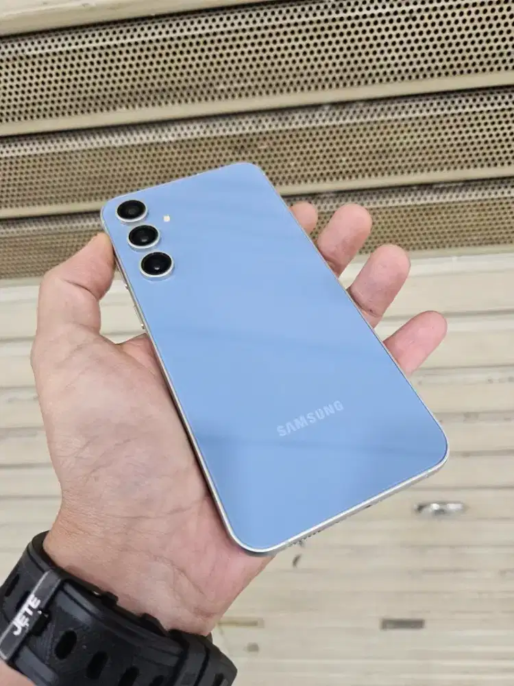 Samsung s23 fe 5g 8/256 resmi Indonesia warna langka