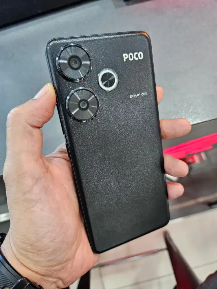Poco F6 12/512 jaringan 5g garansi resmi Indonesia