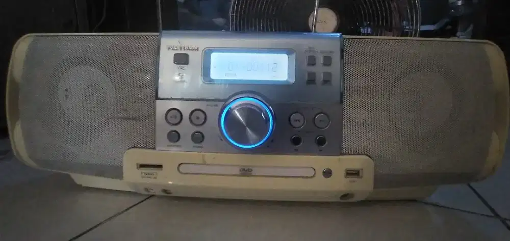 Compo polytron Cd,DVD,Mp3,Radio Mw/Fm masih Normal dari baru
