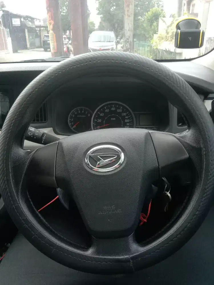 Butuh pekerjaan untuk menafkahi keluarga